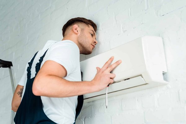 Installateur de chauffage et climatisation à Toulouse : à quel moment le contacter ?