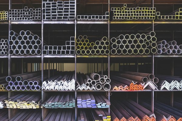 Votre guide d'achat : vente de tube acier, plaque et fer plat